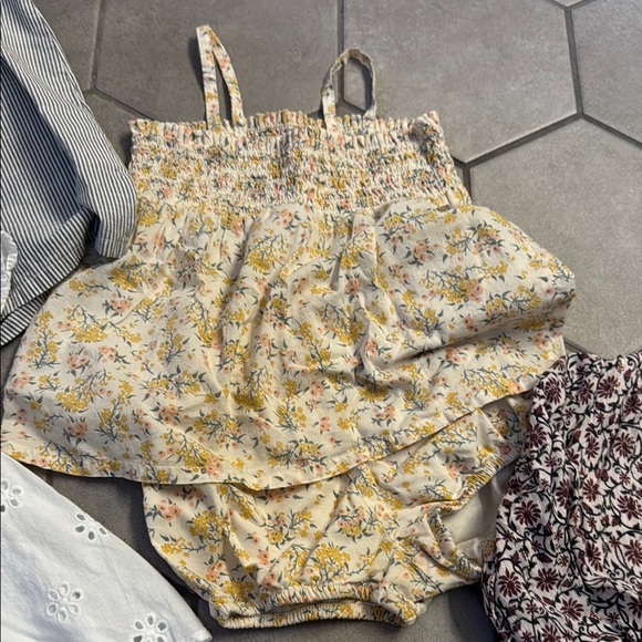 Zara H&M Floral and Lace Blouses Collection Mango Tops Toddler 2T - Picture 7 of 9